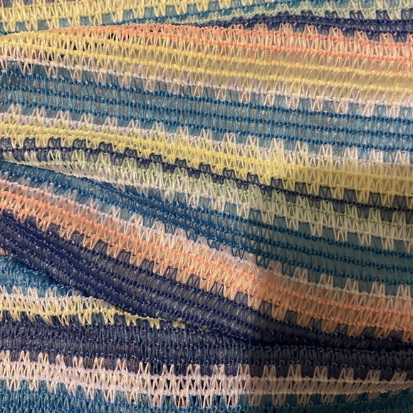 No Boundaries striped knit cropped halter top-large like new - Picture 2 of 5